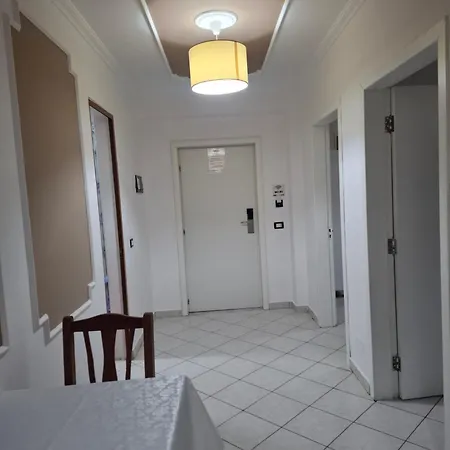 Aparthotel Bamisa *
