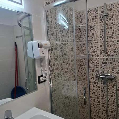 Aparthotel Bamisa Golem (Tirana)