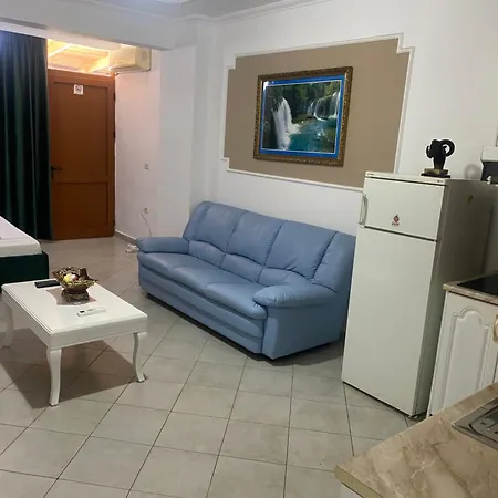 Ξενοδοχείο με διαμερίσματα Bamisa Apartamets Golem (Tirana)