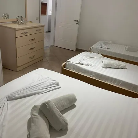 Ξενοδοχείο με διαμερίσματα Bamisa Apartamets *