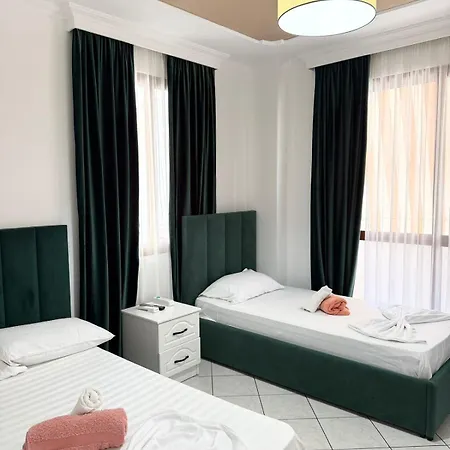 Bamisa Golem (Tirana)