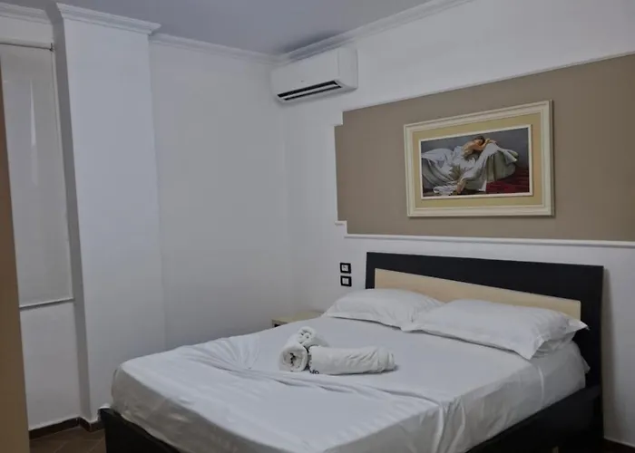 Bamisa Golem (Tirana)